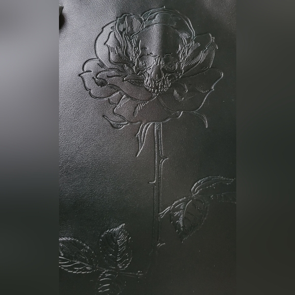 Spencer's black leather mini bag - Picture 8 of 9